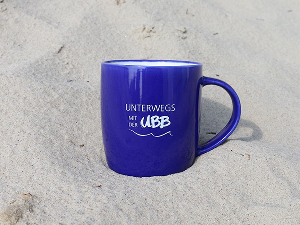 Blaue UBB-Tasse mit Logo